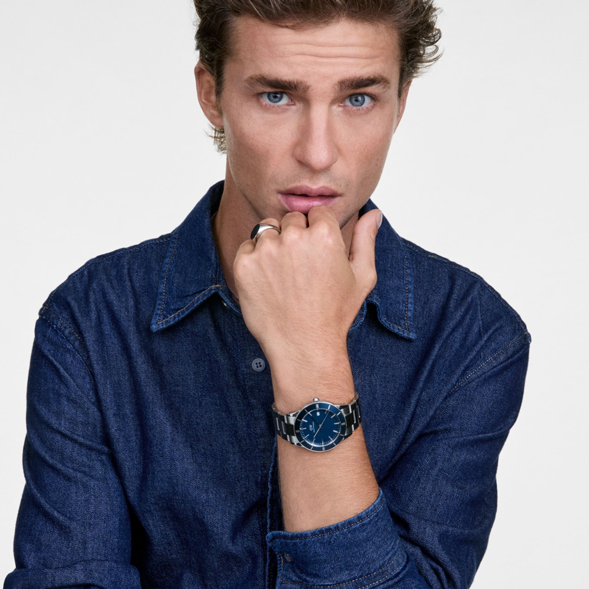 Daniel Wellington Iconic Paradigma Link Blue Enamel Watch